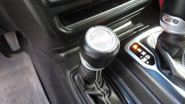 Used 2023 Jeep Wrangler Unlimited Sahara w/ Cold Weather Group image 18