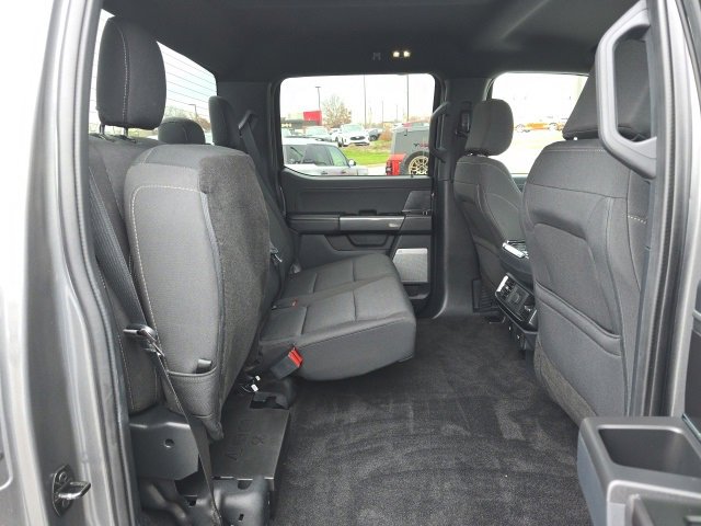 Certified 2022 Ford F150 XLT w/ Equipment Group 302A High image 19