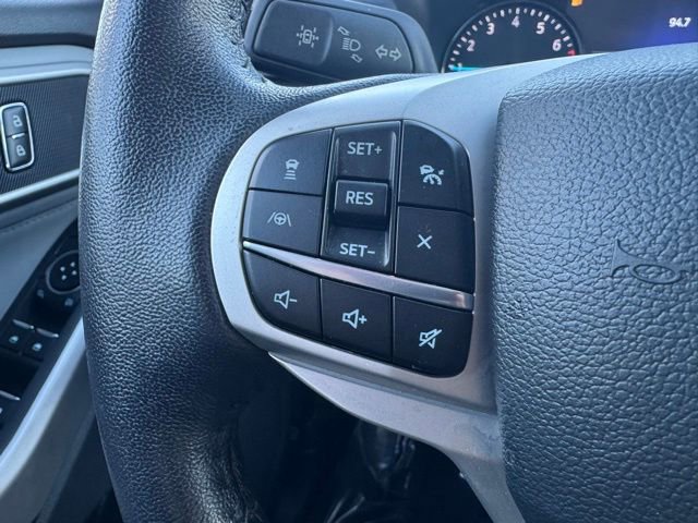 Certified 2023 Ford Explorer XLT w/ Equipment Group 202A AWD/4WD image 25