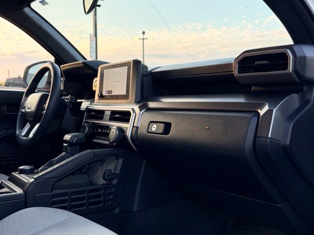 Used 2025 Toyota 4Runner SR5 RWD image 11
