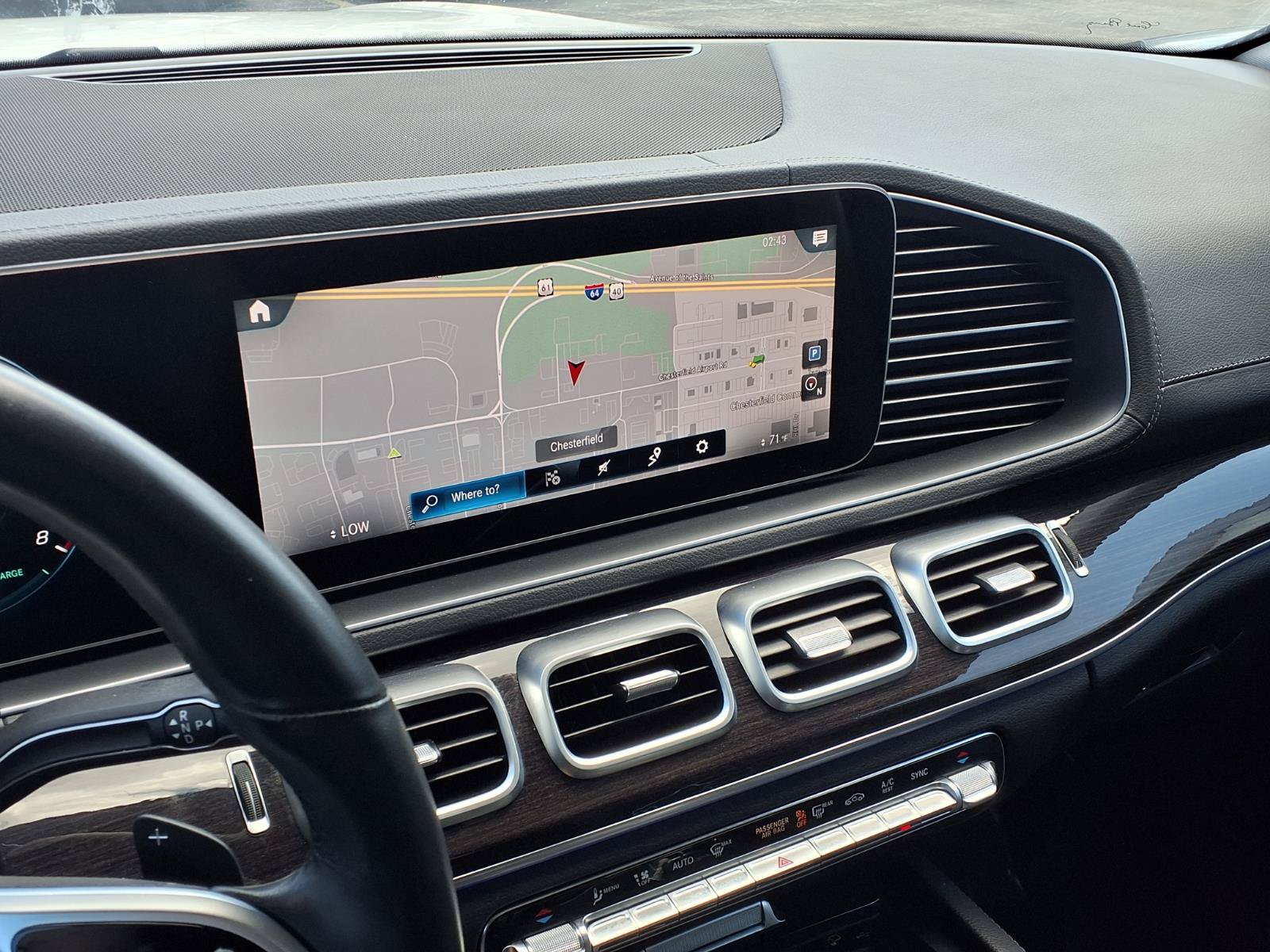 Used 2023 Mercedes-Benz GLS 450 4MATIC image 6