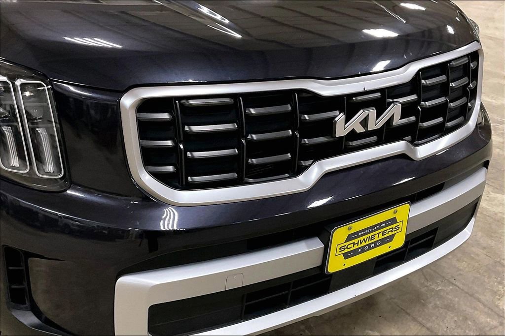 Used 2025 Kia Telluride S AWD/4WD image 30
