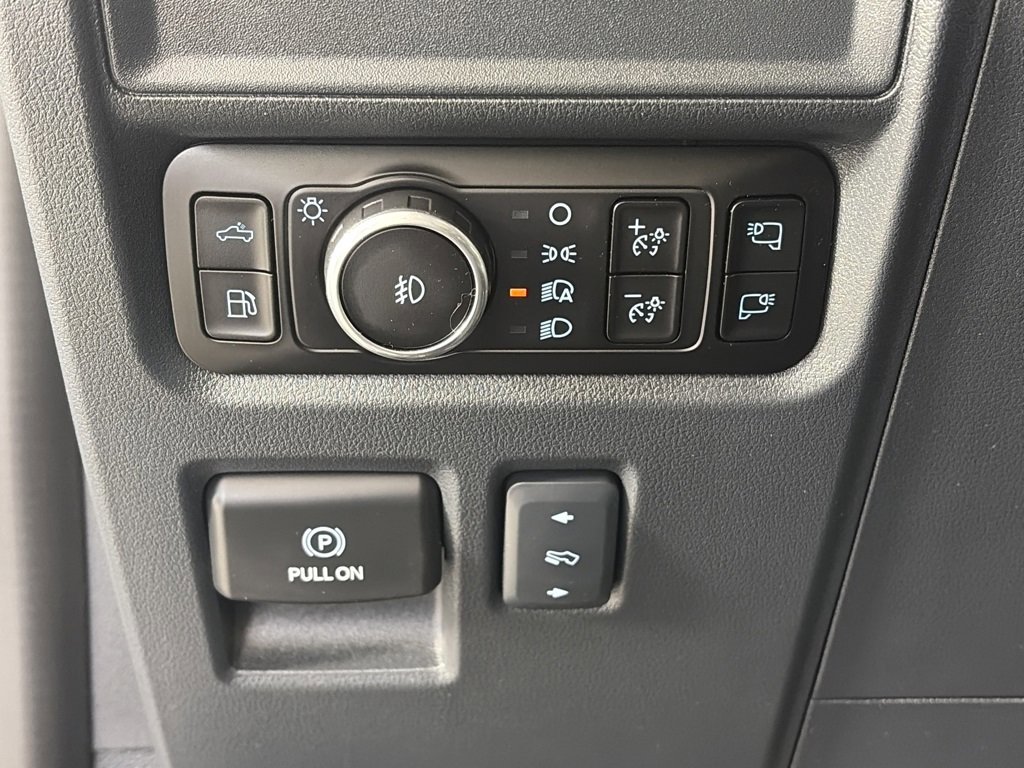 Certified 2025 Ford F150 Platinum w/ Equipment Group 702A High image 26