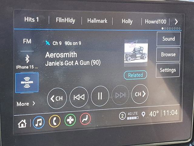 Used 2022 Chevrolet Traverse LT image 18