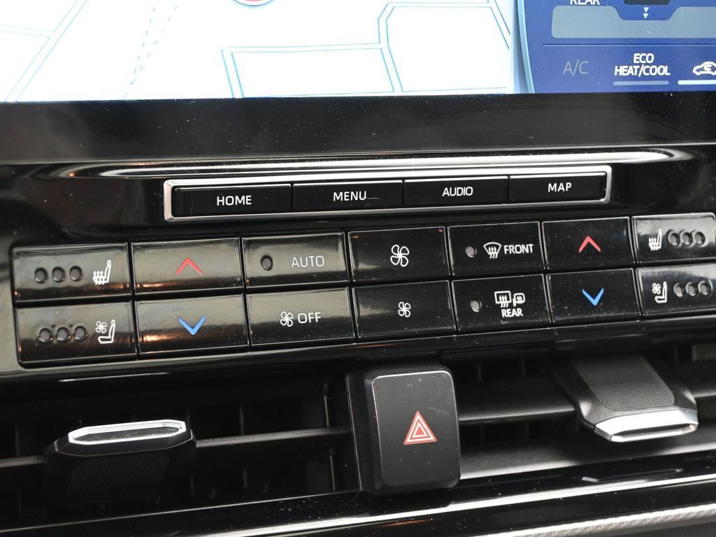 Used 2022 Toyota Highlander Platinum image 20