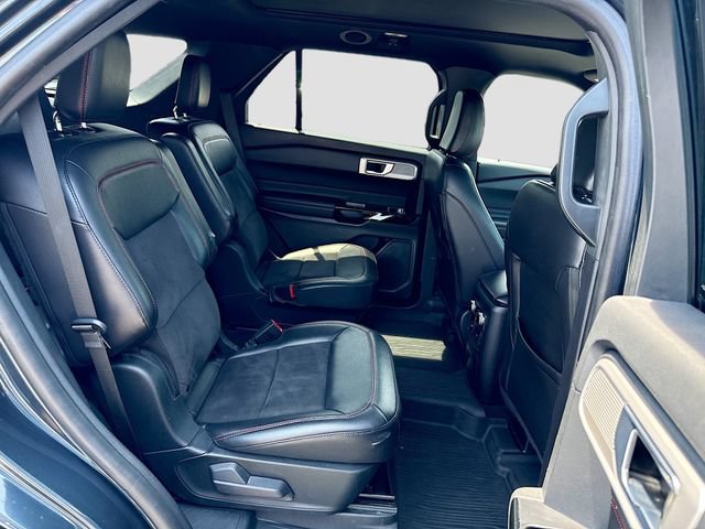 Certified 2022 Ford Explorer ST-Line w/ Class IV Trailer Tow Package AWD/4WD image 30