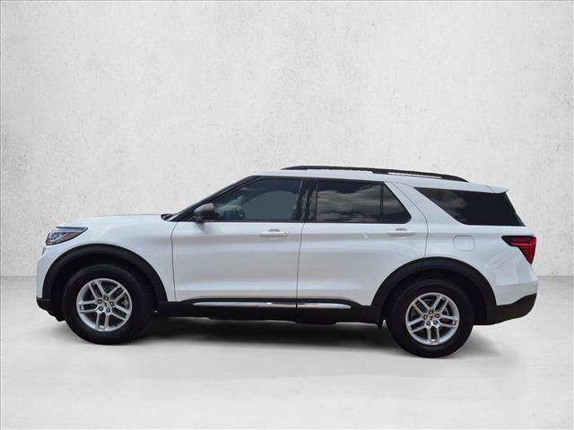 Certified 2025 Ford Explorer Active RWD image 9