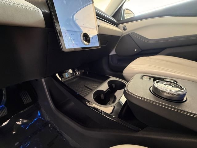 Certified 2022 Ford Mustang Mach-E Premium image 22