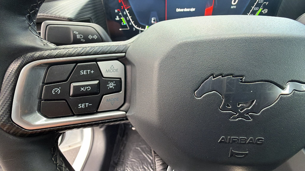 Certified 2025 Ford Mustang Convertible RWD image 19