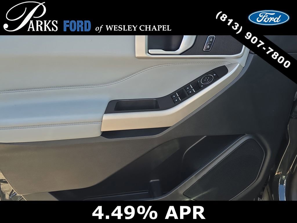 Certified 2022 Ford Explorer XLT w/ Equipment Group 202A AWD/4WD image 17