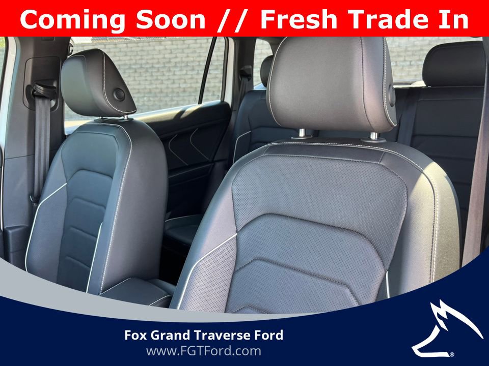 Used 2022 Volkswagen Tiguan SEL R-Line AWD/4WD image 12