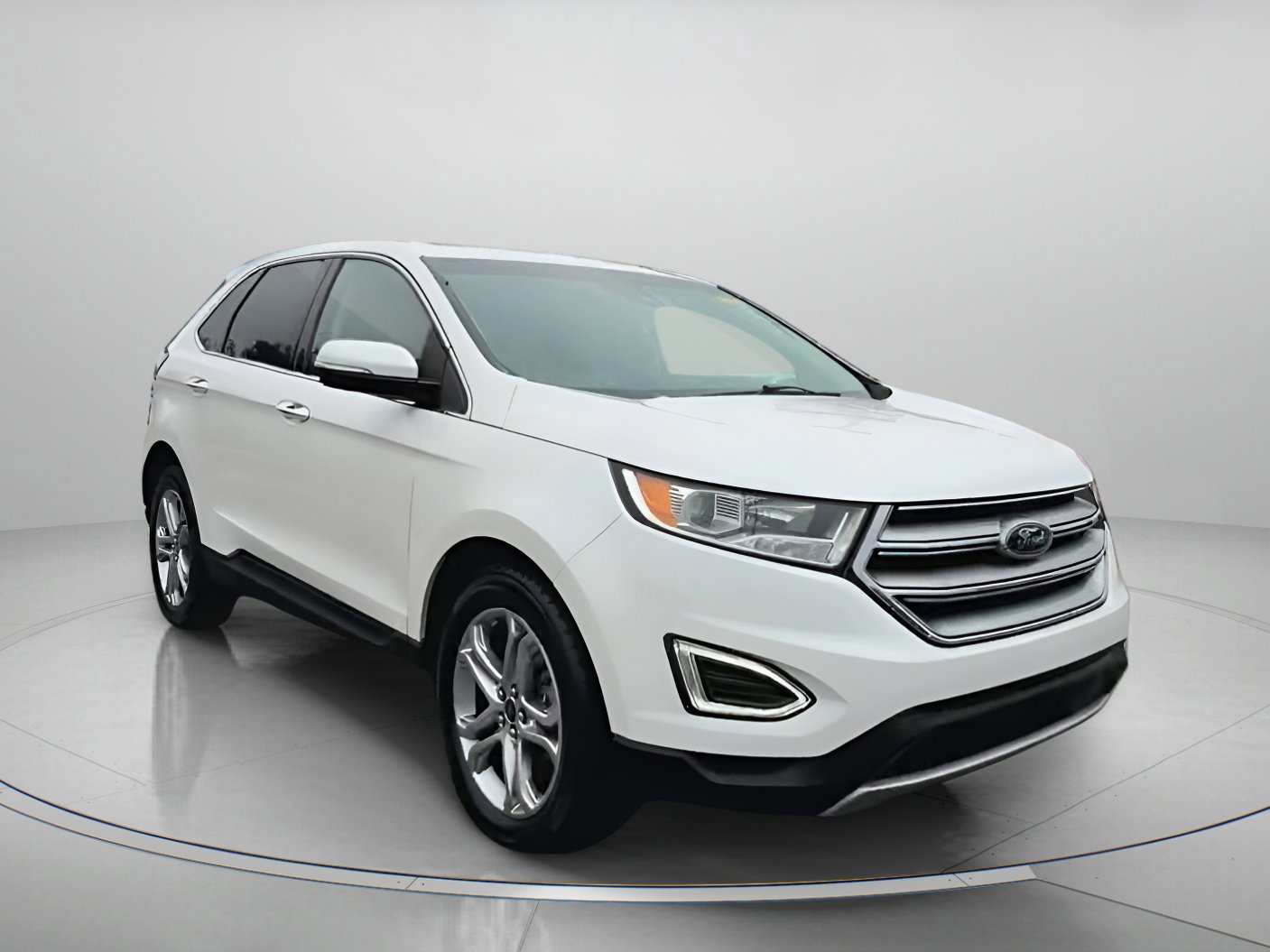 Certified 2018 Ford Edge Titanium w/ Ford Safe & Smart Package image 27