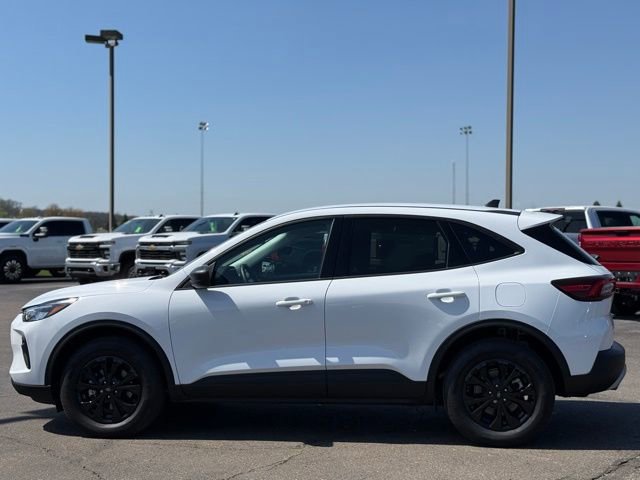 Certified 2025 Ford Escape Active w/ Cold Weather Package AWD/4WD image 37
