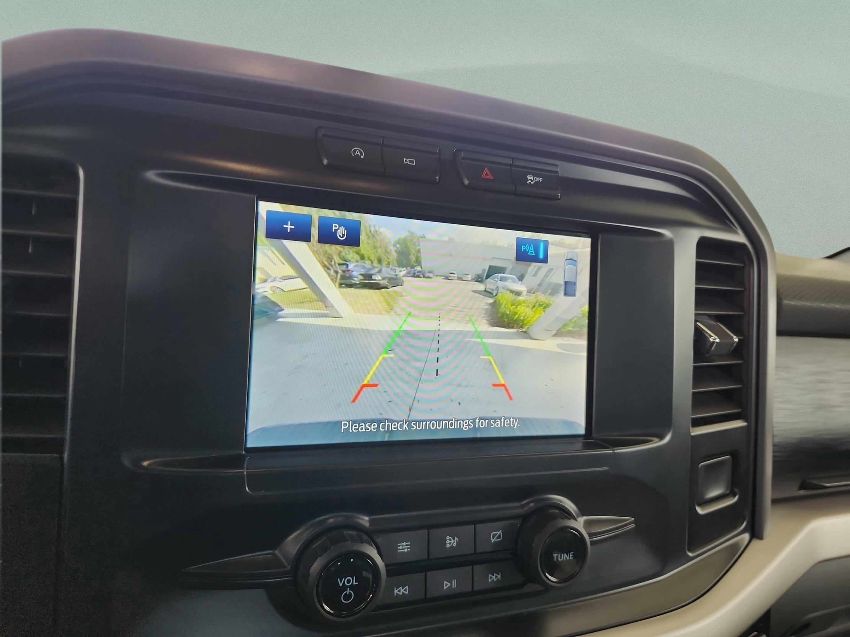 Certified 2021 Ford F150 XLT image 28