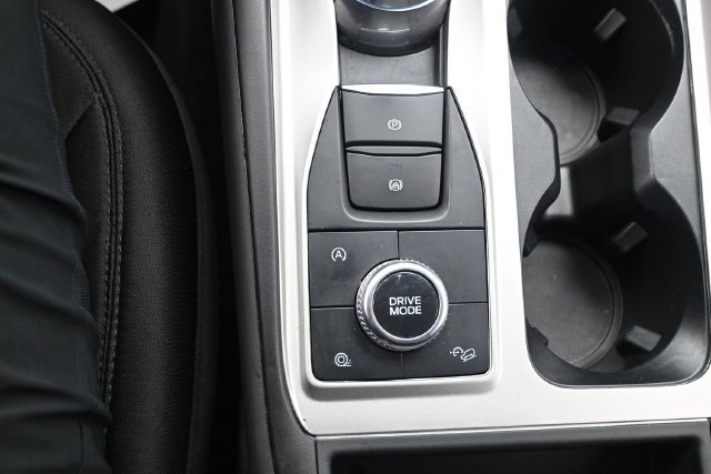 Certified 2023 Ford Explorer XLT AWD/4WD image 15