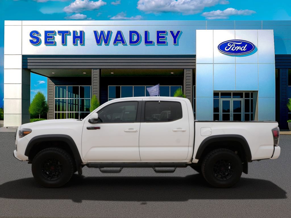 Used 2020 Toyota Tacoma TRD Pro AWD/4WD image 3