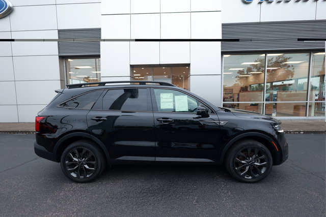 Used 2023 Kia Sorento SX Prestige AWD/4WD image 2