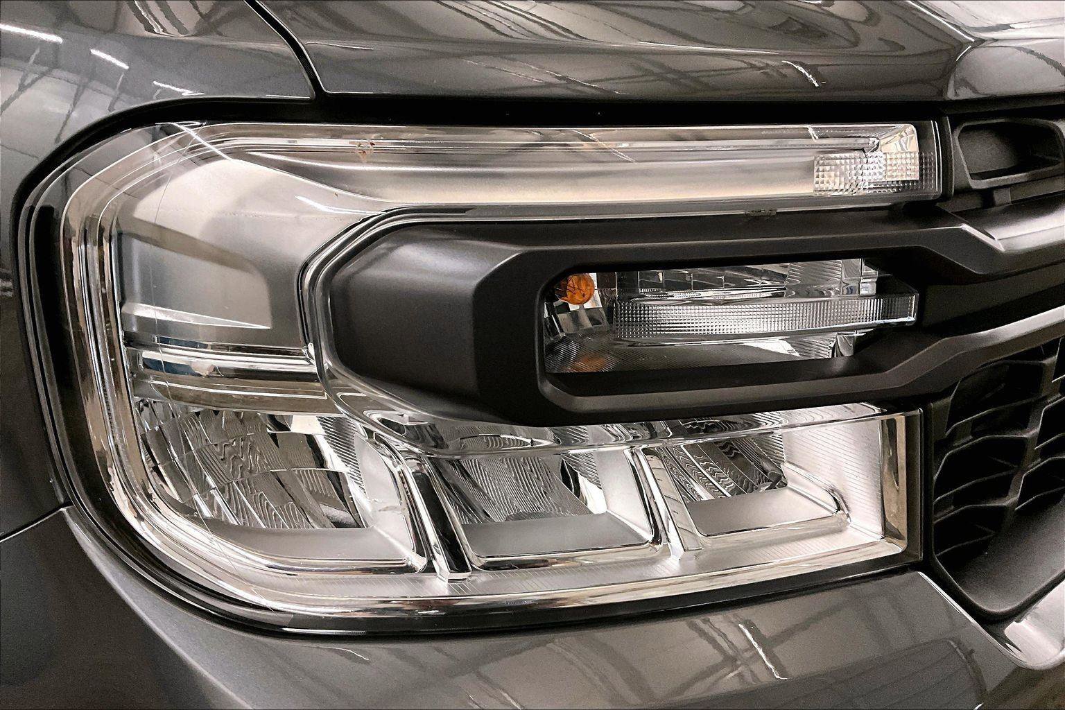 Certified 2024 Ford Maverick XLT w/ XLT Luxury Package image 27