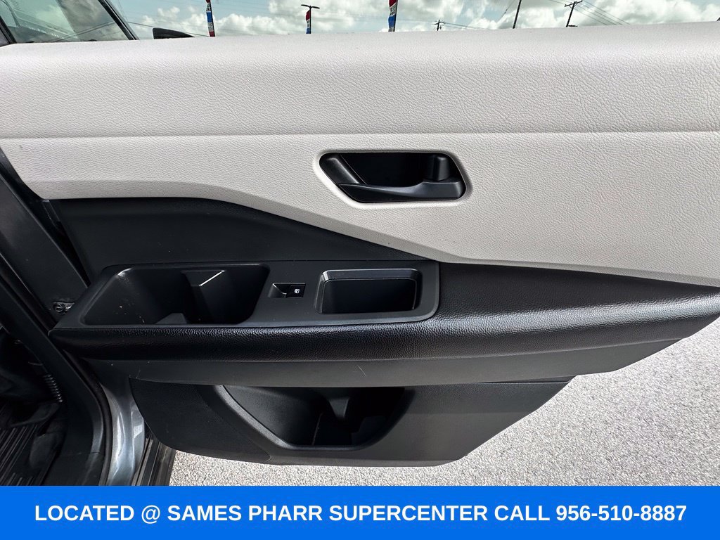 Used 2024 Nissan Pathfinder SV FWD image 26