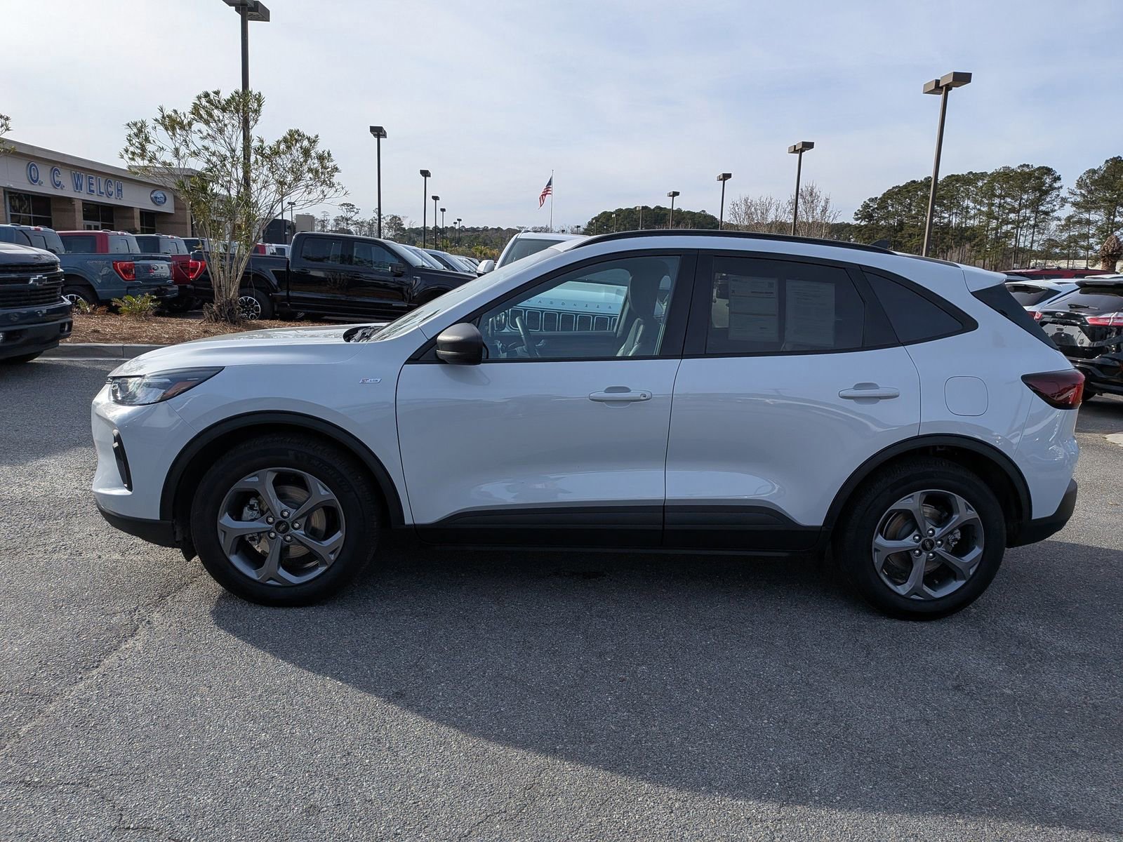 Certified 2025 Ford Escape ST-Line w/ Equipment Group 301A video 2