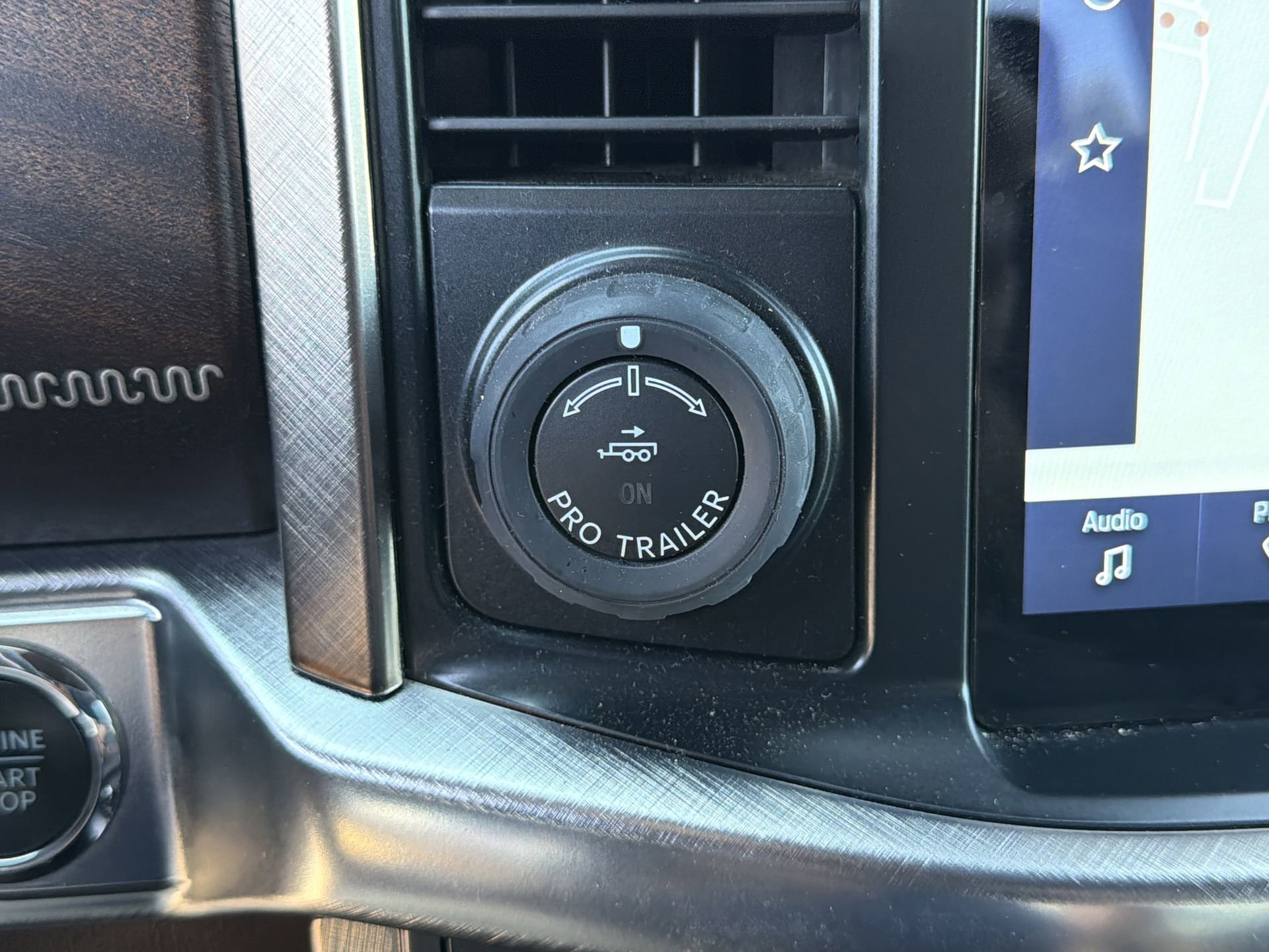 Certified 2022 Ford F150 King Ranch w/ Equipment Group 601A High image 17