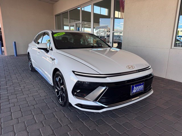Used 2025 Hyundai Sonata SEL FWD image 7