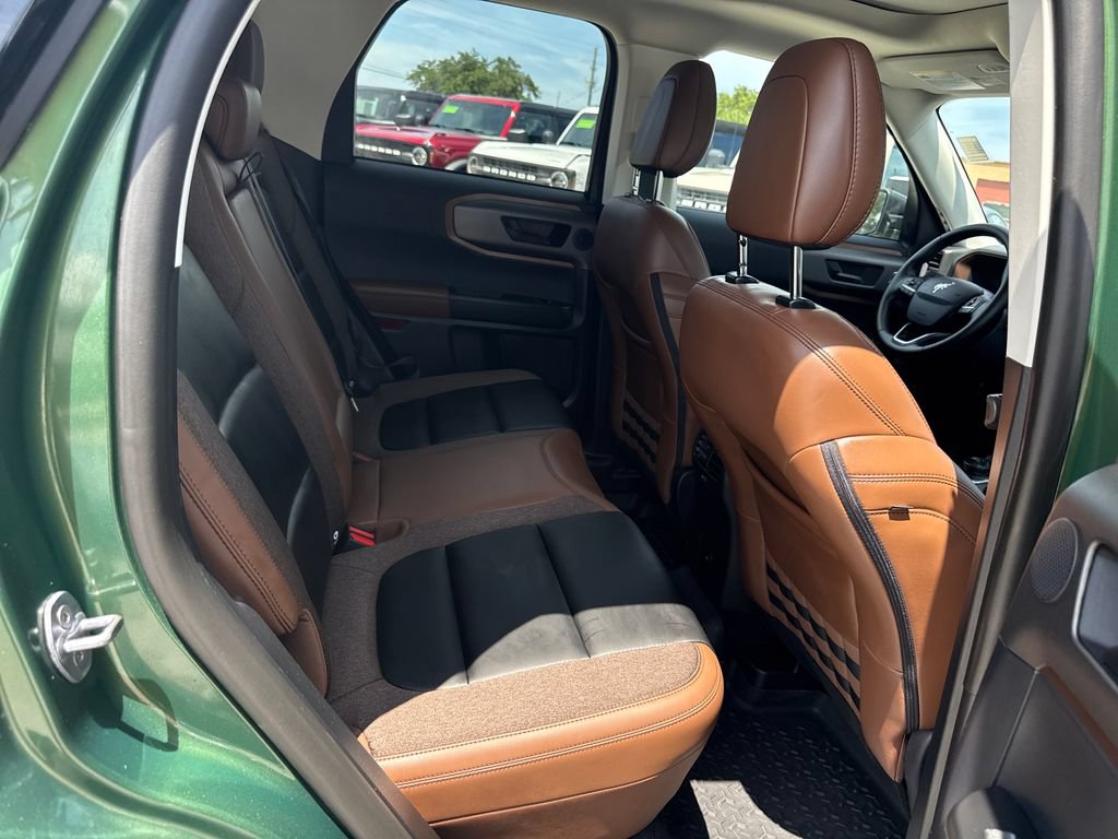 Certified 2025 Ford Bronco Sport Outer Banks w/ Outer Banks Tech Package+ AWD/4WD image 30