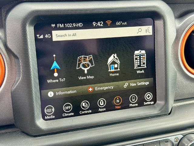 Used 2022 Jeep Gladiator Mojave AWD/4WD image 11