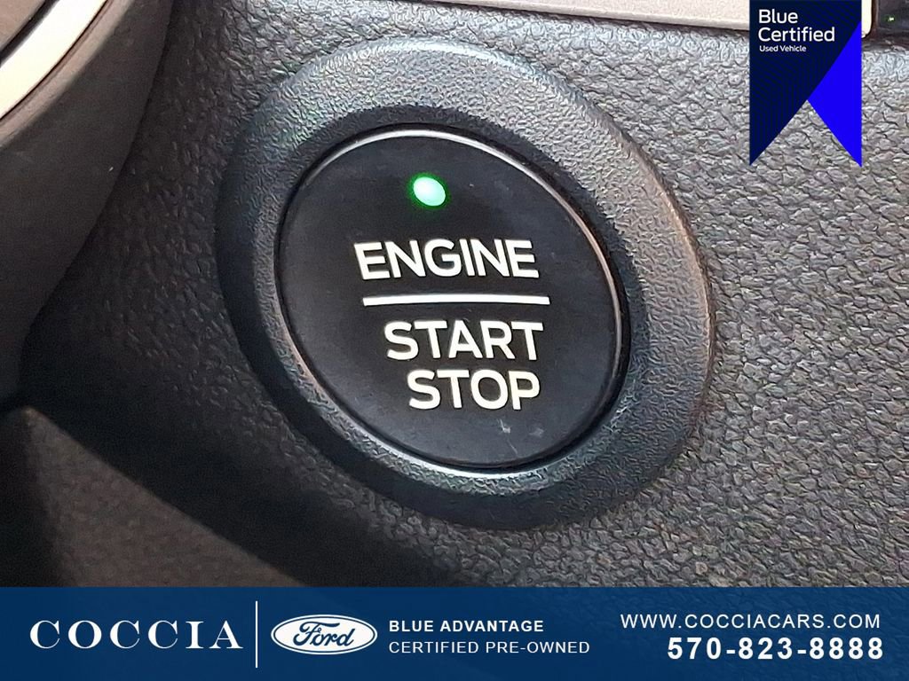 Certified 2022 Ford Escape SE w/ SE Sport Appearance Package image 22