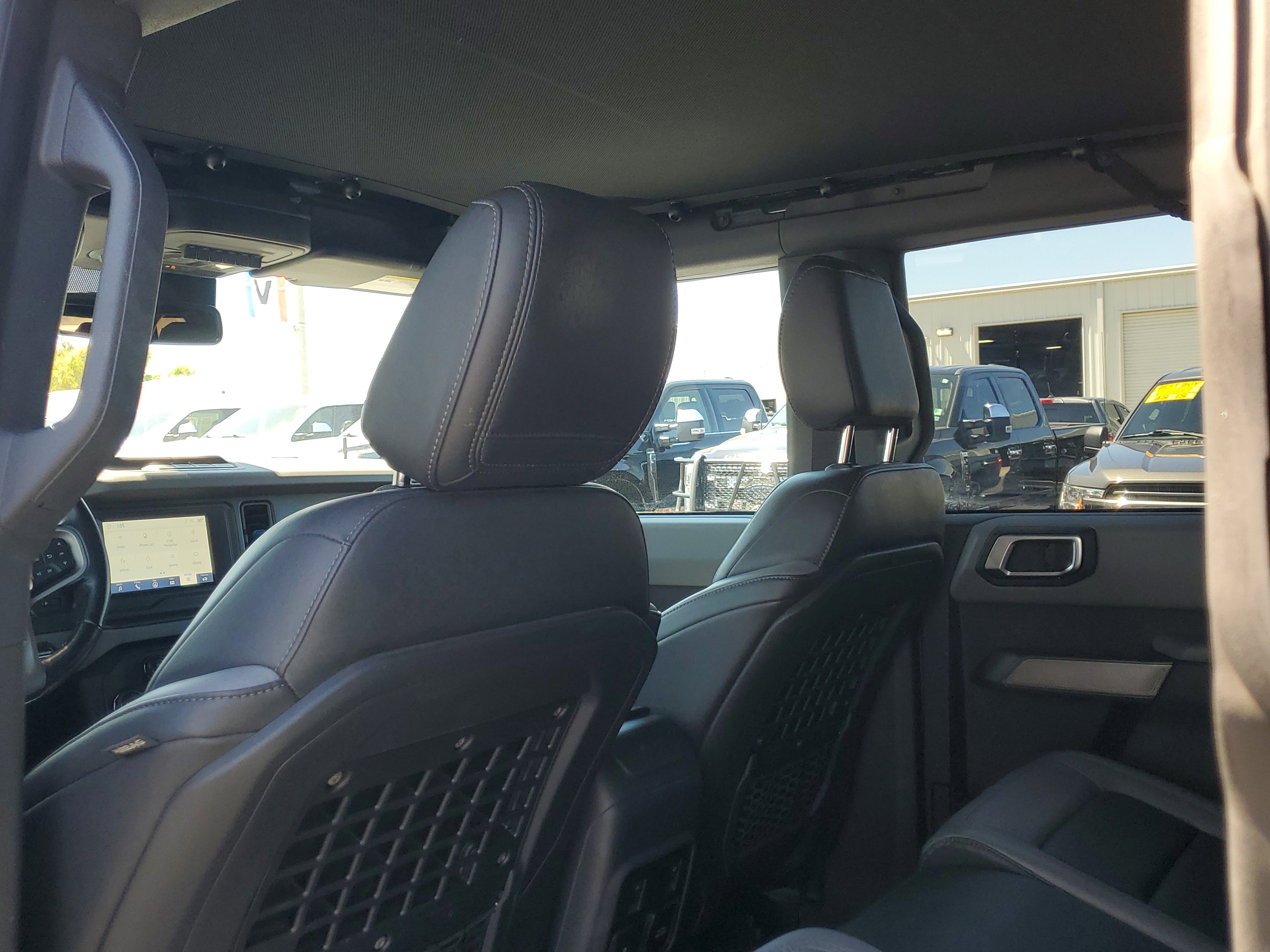 Certified 2023 Ford Bronco Black Diamond image 12