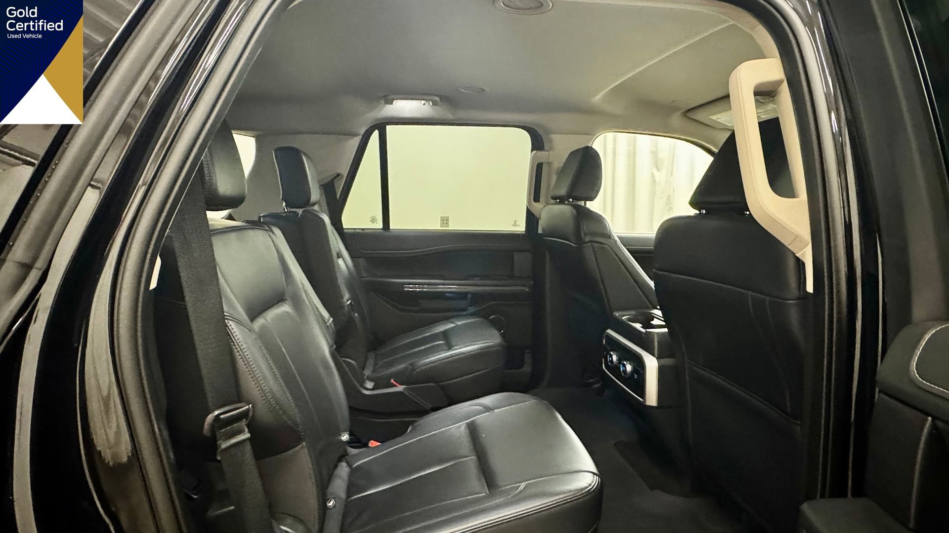 Certified 2024 Ford Expedition XLT image 13