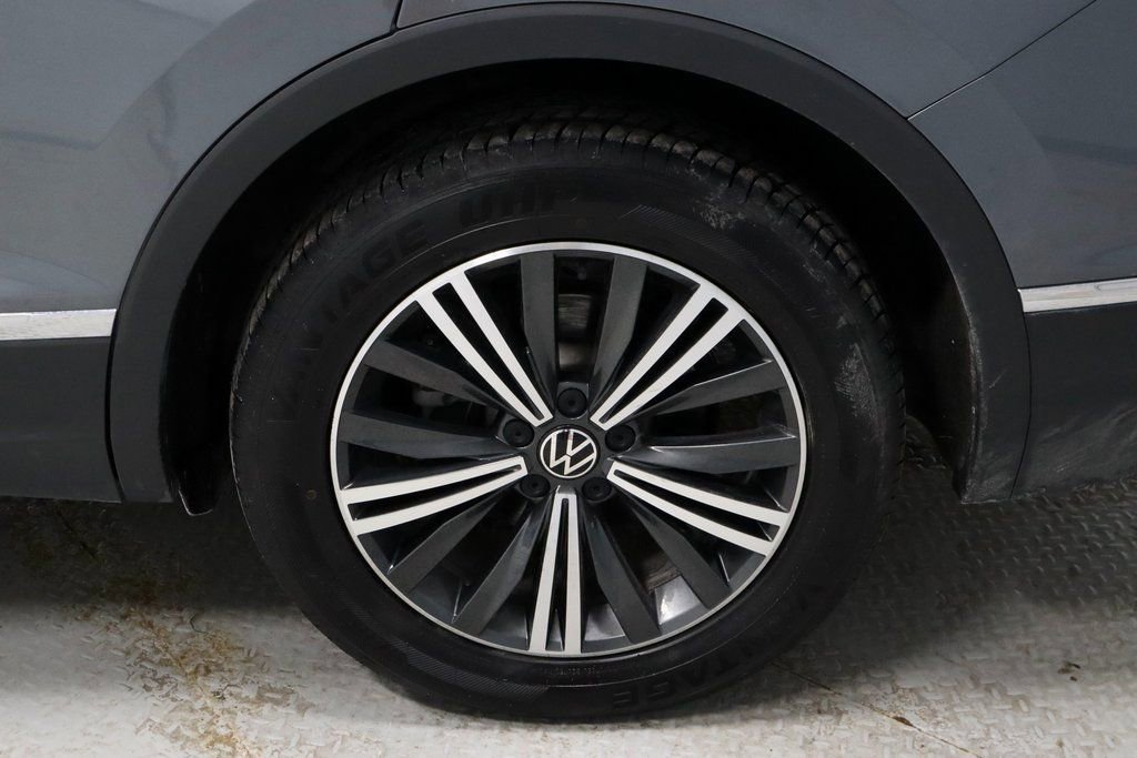 Used 2024 Volkswagen Tiguan Wolfsburg Edition image 19