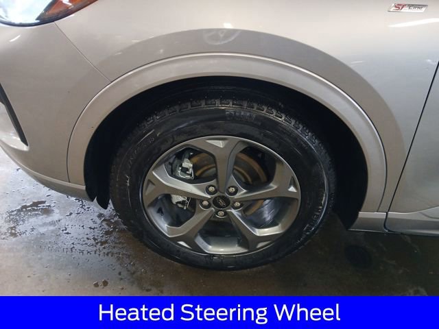 Certified 2023 Ford Escape ST-Line w/ Tech Pack #1 image 4