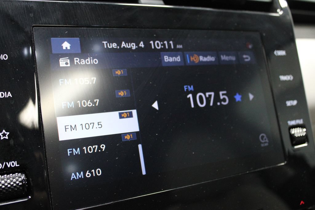 Used 2023 Hyundai Tucson SEL w/ Convenience Package FWD image 2