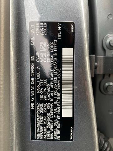 Used 2021 Volvo XC60 T5 Momentum w/ Protection Package Premier image 16