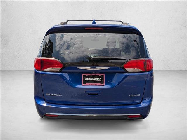 Used 2020 Chrysler Pacifica Limited FWD image 7