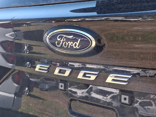 Certified 2024 Ford Edge SEL w/ Convenience Package AWD/4WD image 16