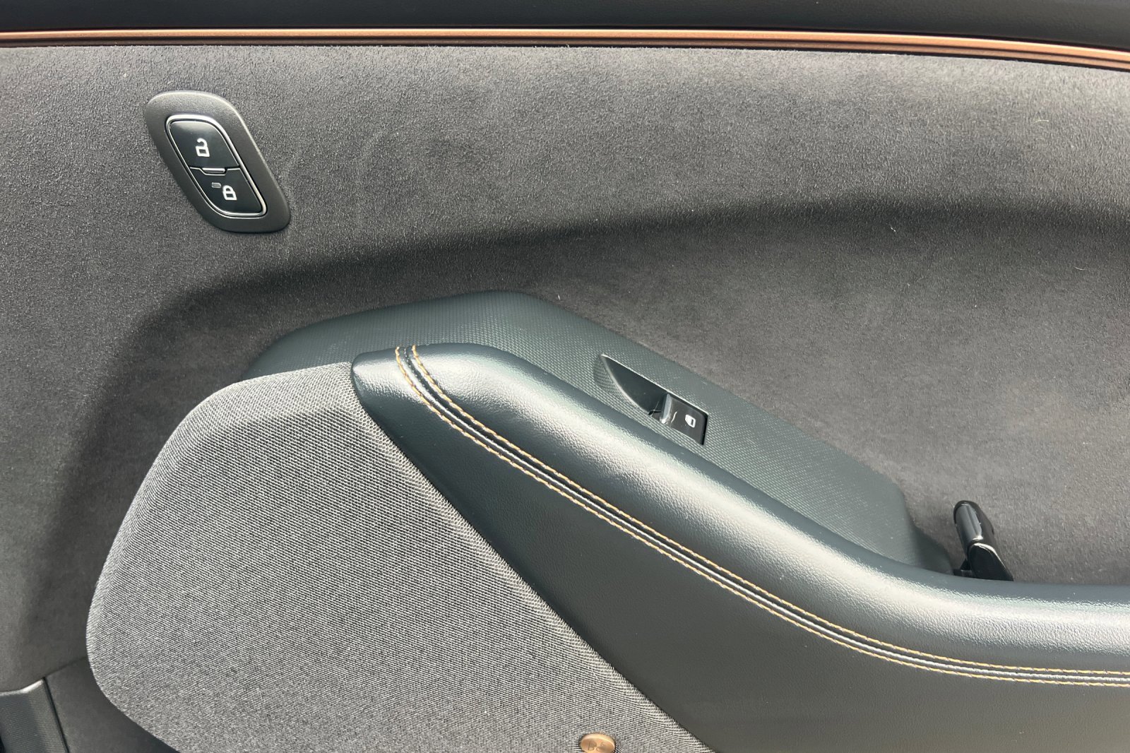 Certified 2021 Ford Mustang Mach-E GT image 21