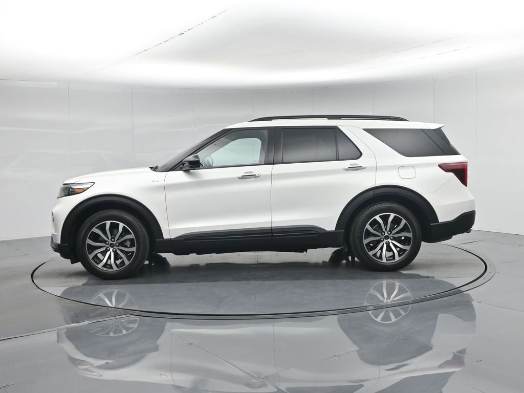 Certified 2022 Ford Explorer ST-Line RWD image 36