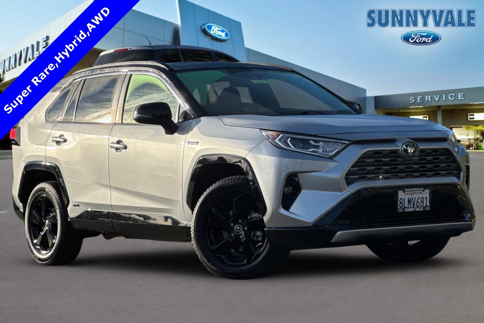 Used 2019 Toyota RAV4 XSE w/ XSE Weather Package image 7