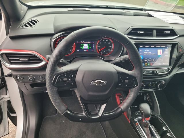 Used 2023 Chevrolet TrailBlazer RS w/ Sun and Liftgate Package image 30
