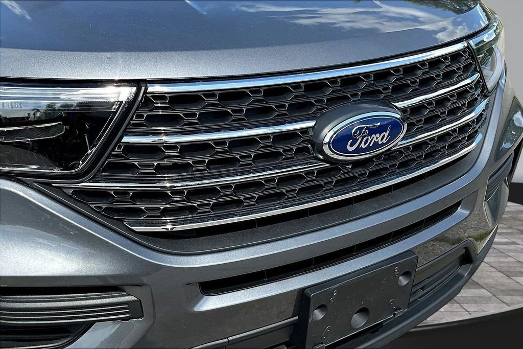 Certified 2022 Ford Explorer XLT AWD/4WD image 30