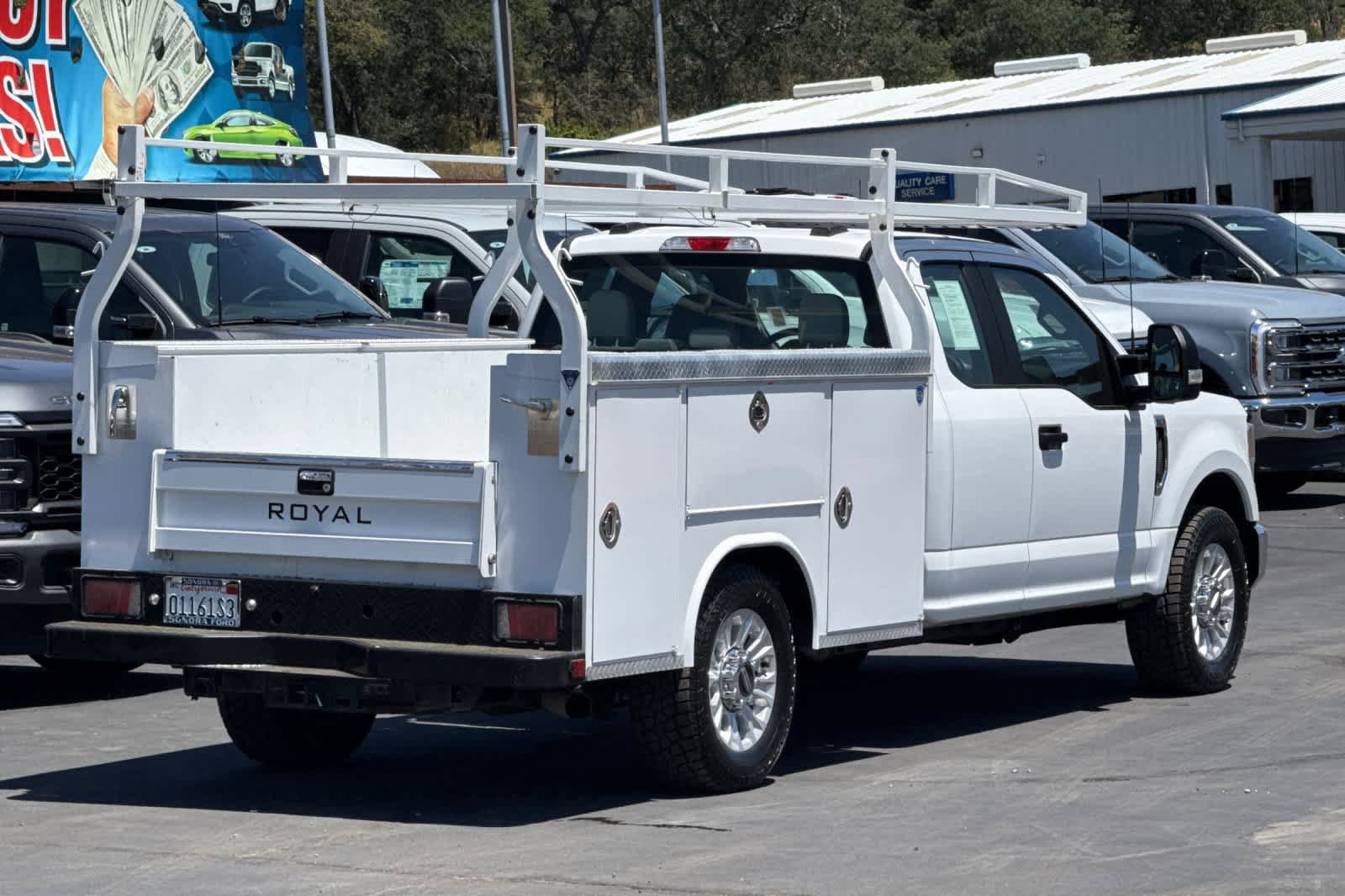 Certified 2022 Ford F250 XL w/ STX Appearance Package RWD image 4