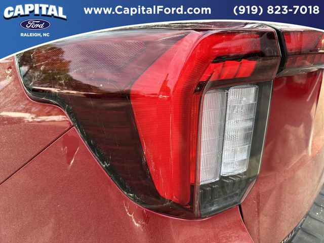Certified 2025 Ford Explorer ST-Line w/ Premium Package AWD/4WD image 14