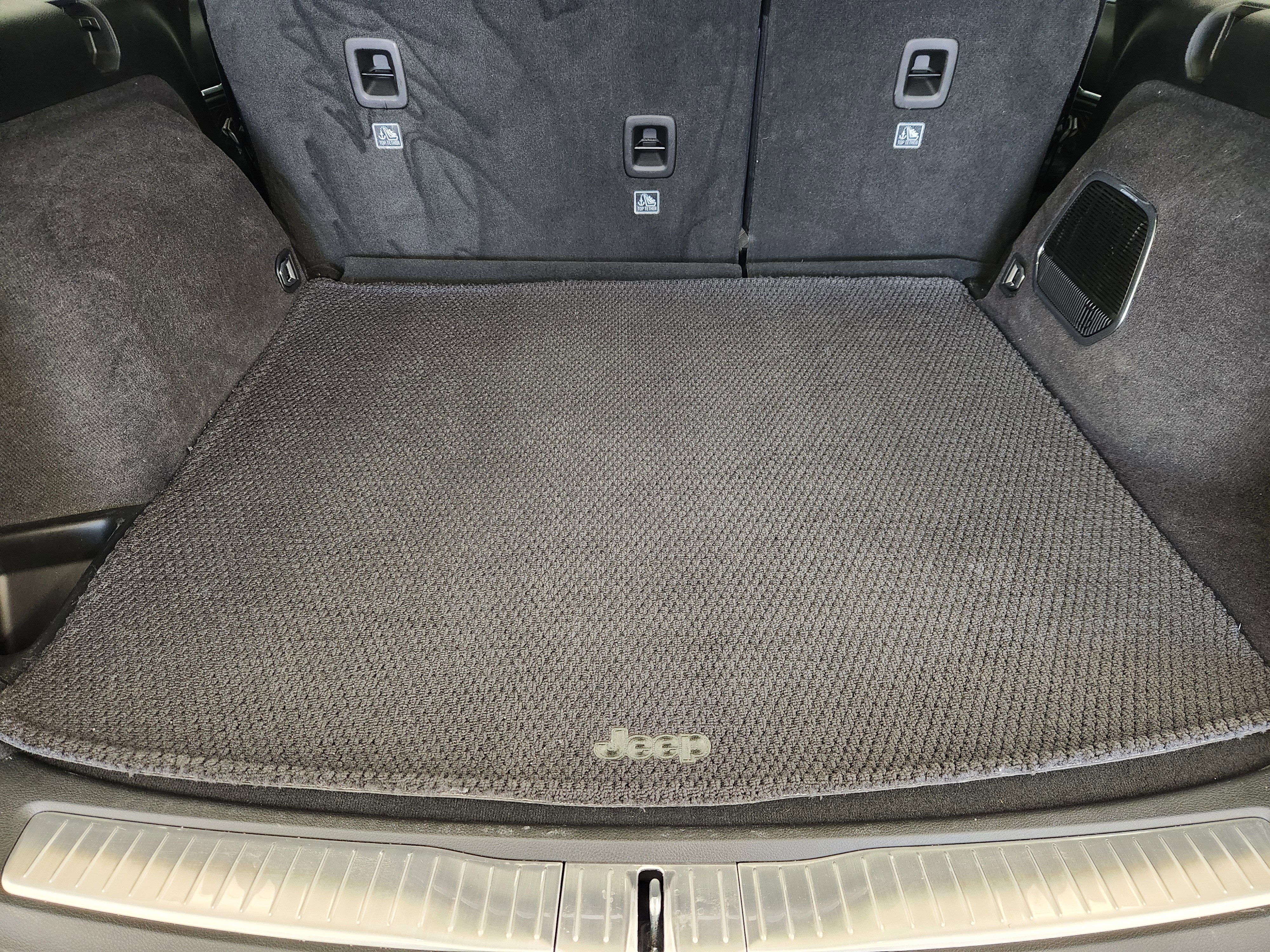 Used 2023 Jeep Grand Cherokee Summit image 30