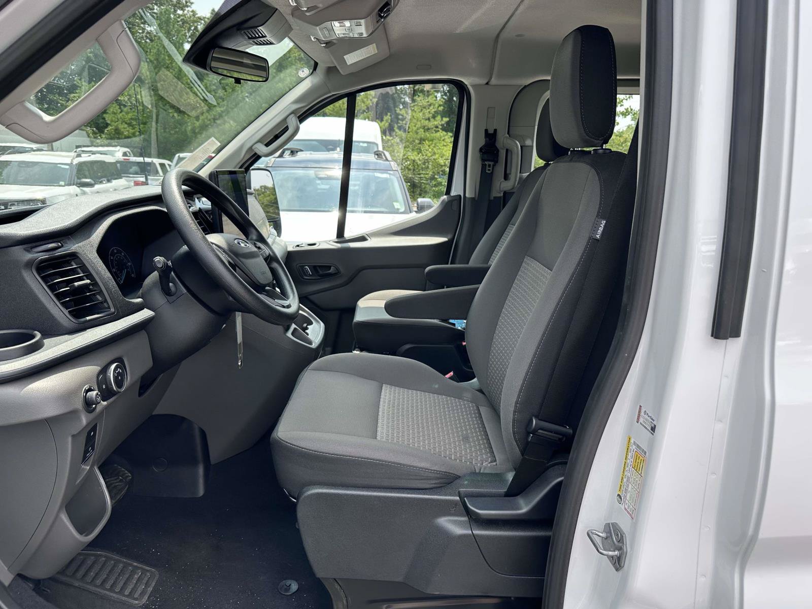 Certified 2025 Ford Transit 350 XLT RWD image 13
