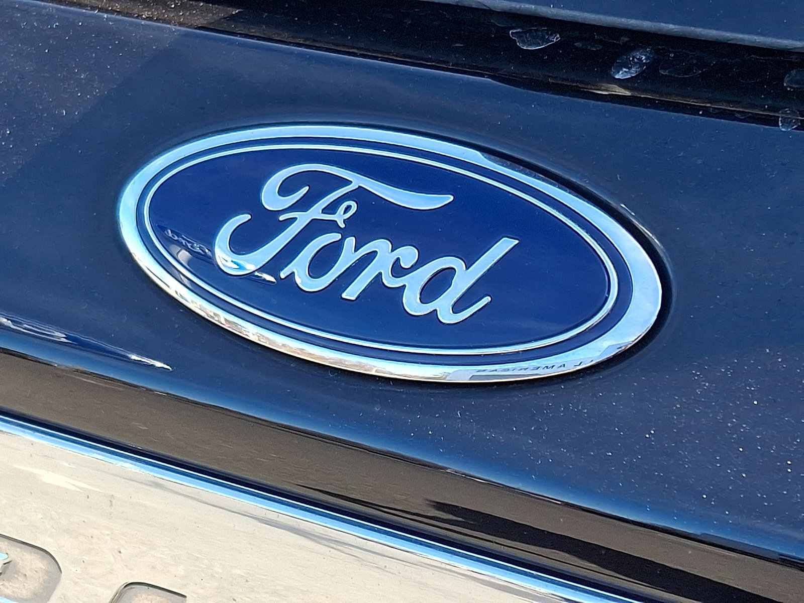 Certified 2023 Ford Explorer XLT w/ Equipment Group 202A image 31