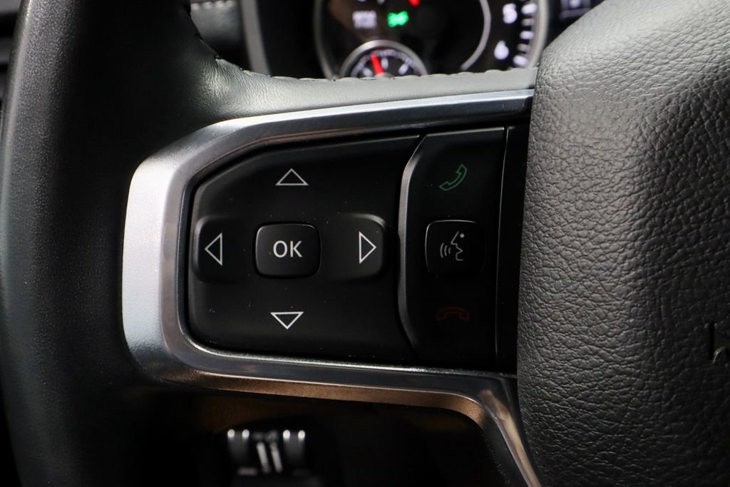 Used 2023 RAM 1500 Laramie AWD/4WD image 28