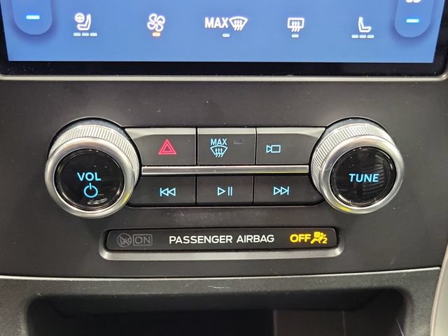 Certified 2024 Ford Edge SEL w/ Convenience Package AWD/4WD image 30