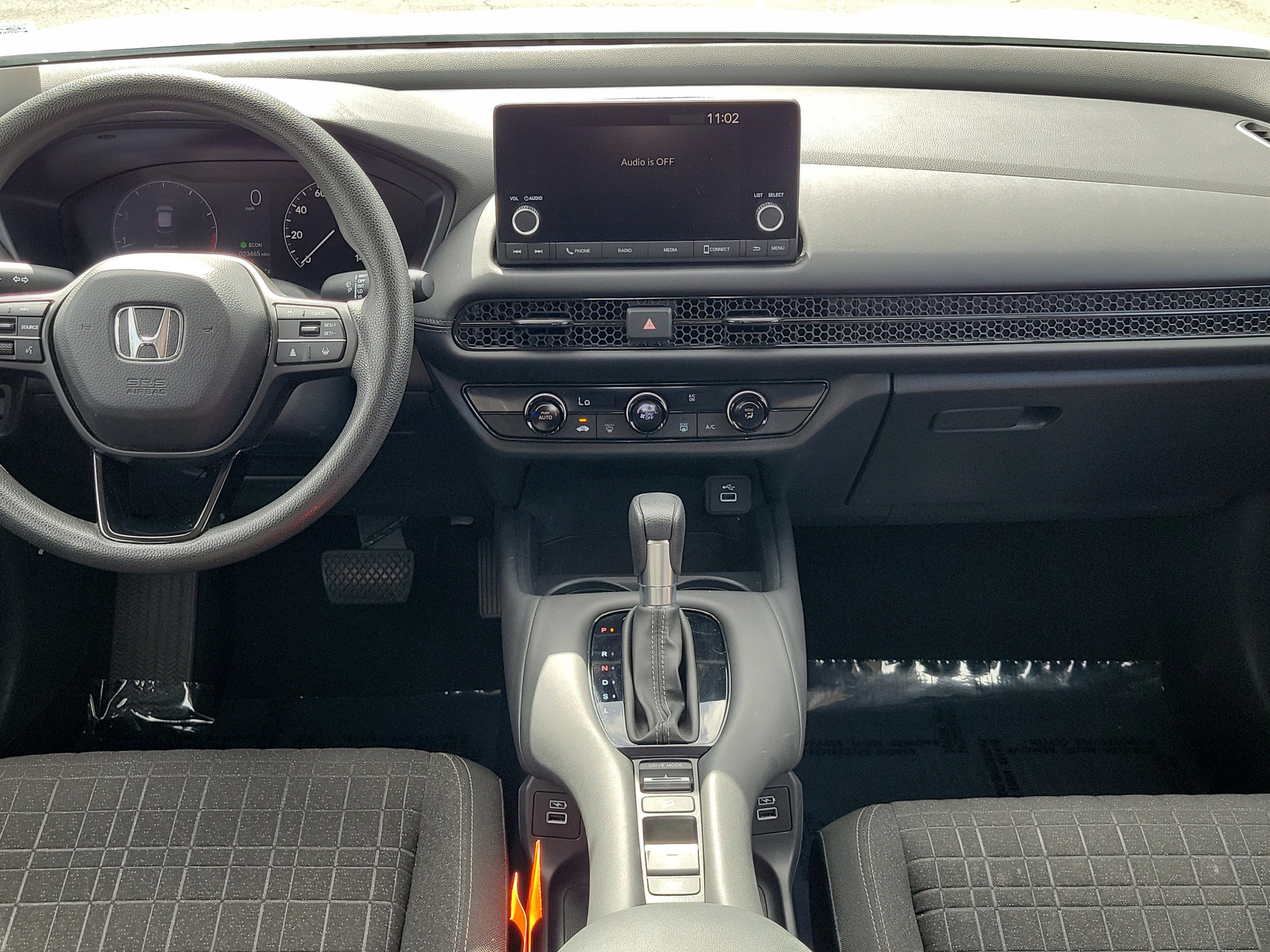 Used 2023 Honda HR-V LX image 15